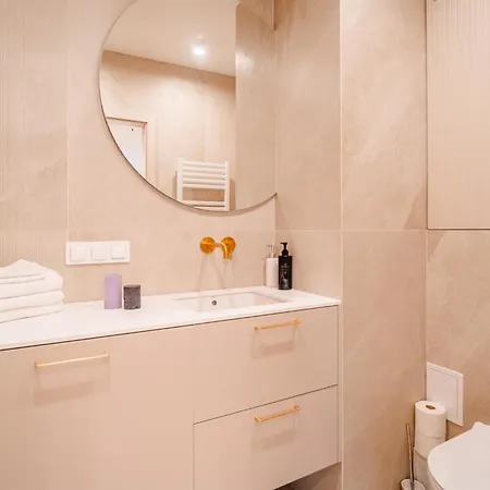 Angel's - By Hosty *