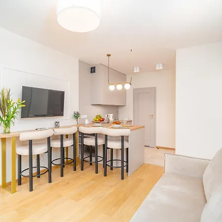 Angel's - By Hosty *