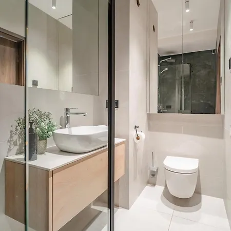 Angel's - By Hosty 克拉科夫